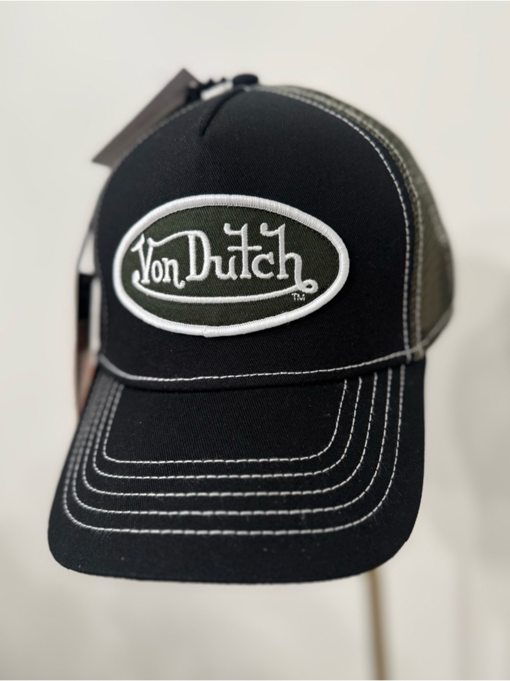 NWT Von Dutch Enigma Stone Classic Trucker - Green and Black Trucker - SnapBack